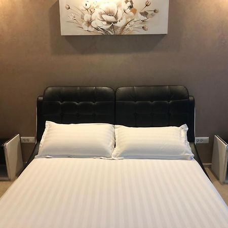 Ferienwohnung Cezara Galaţi Exterior foto