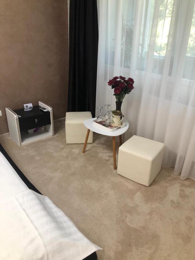 Ferienwohnung Cezara Galaţi Exterior foto