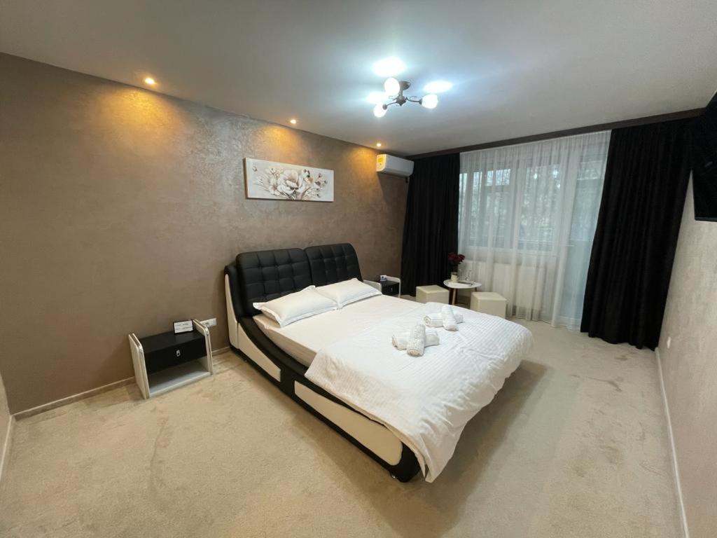 Ferienwohnung Cezara Galaţi Exterior foto